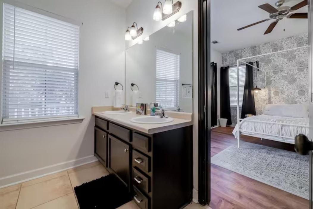 Honey, I'M Home Near Savannah - Seen On Hgtv 外观 照片