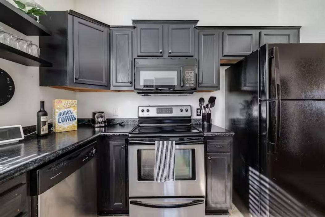 Honey, I'M Home Near Savannah - Seen On Hgtv 外观 照片