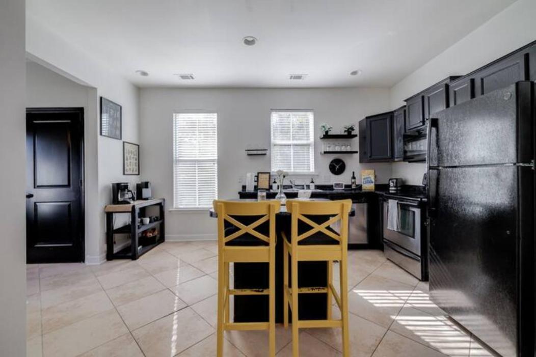 Honey, I'M Home Near Savannah - Seen On Hgtv 外观 照片